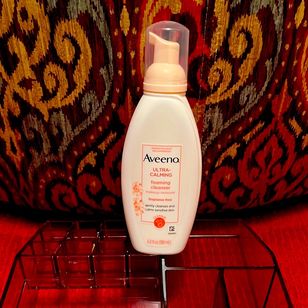 Aveeno Ultra-Calming Foaming Cleanser & Makeup Remover